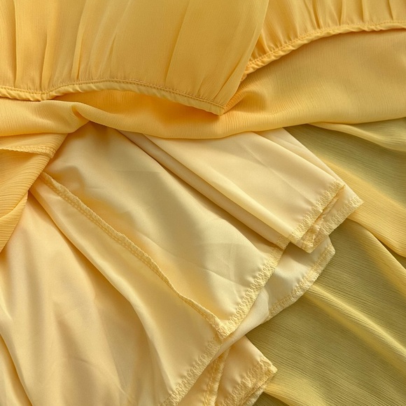 Chic Long Sleeve Yellow Dress - Picture 6 of 12